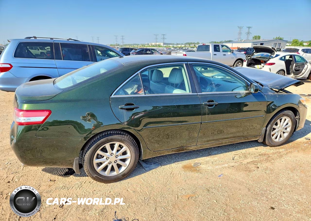 2010 Toyota Camry Xle VIN:4T4BF3EK0AR059399 - 3