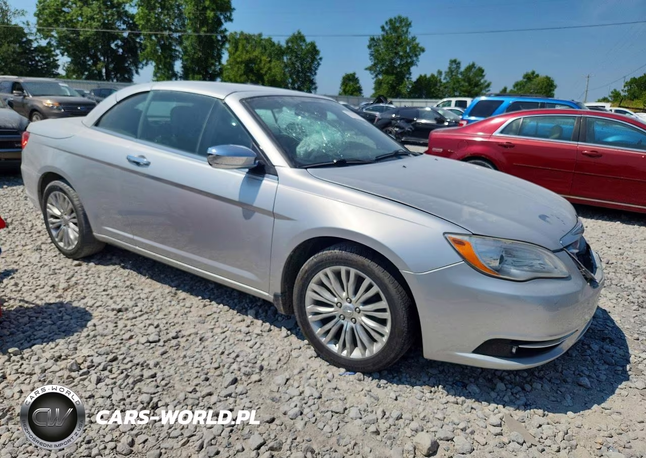 2011 Chrysler 200 Limited Fwd VIN:1C3BC7EGXBN581130 - 4