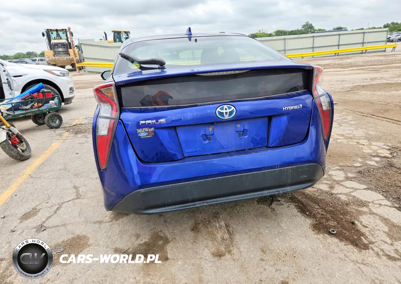 2016 Toyota Prius Three VIN:JTDKARFU3G3508573 - 6