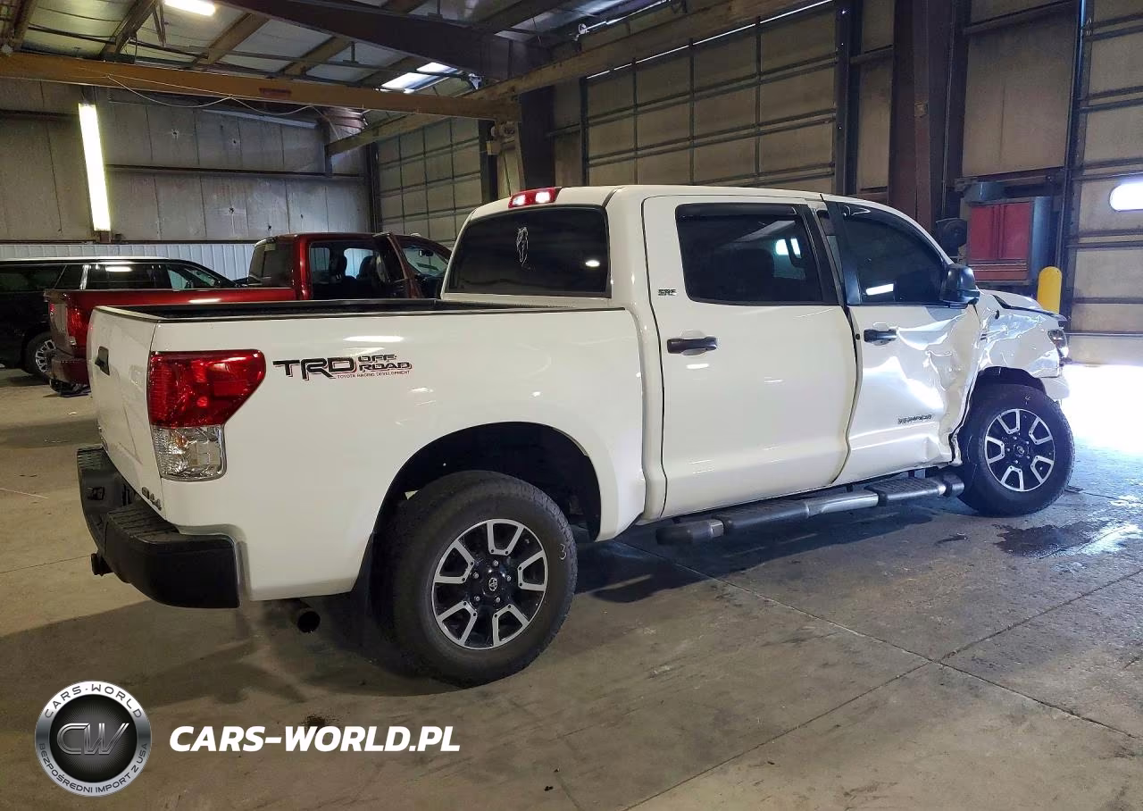 2013 Toyota Tundra Crewmax Sr5 VIN:5TFDW5F10DX315195 - 3