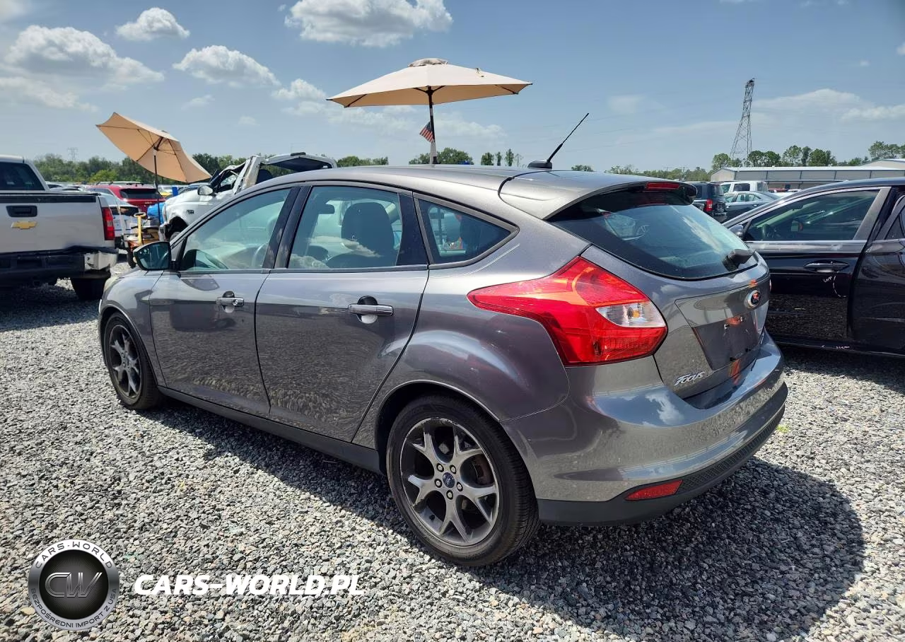 2014 Ford Focus Se VIN:1FADP3K27EL280167 - 2