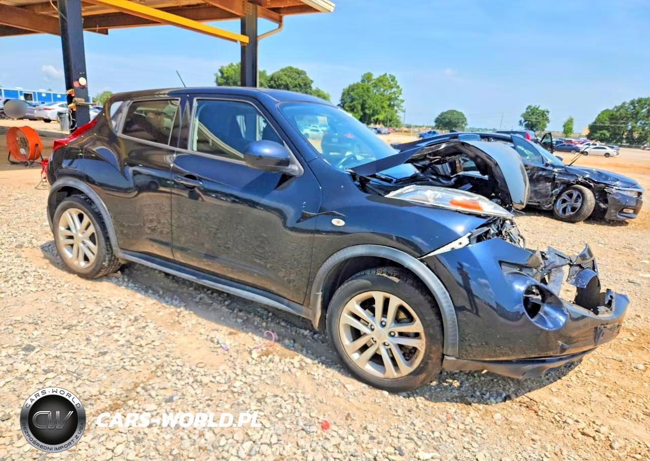 2014 Nissan Juke S VIN:JN8AF5MV3ET364137 - 4
