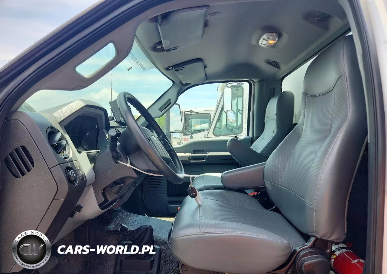 2017 Ford F650 Super Duty Box Truck VIN:1FDNF6AY7HDB04867 - 7