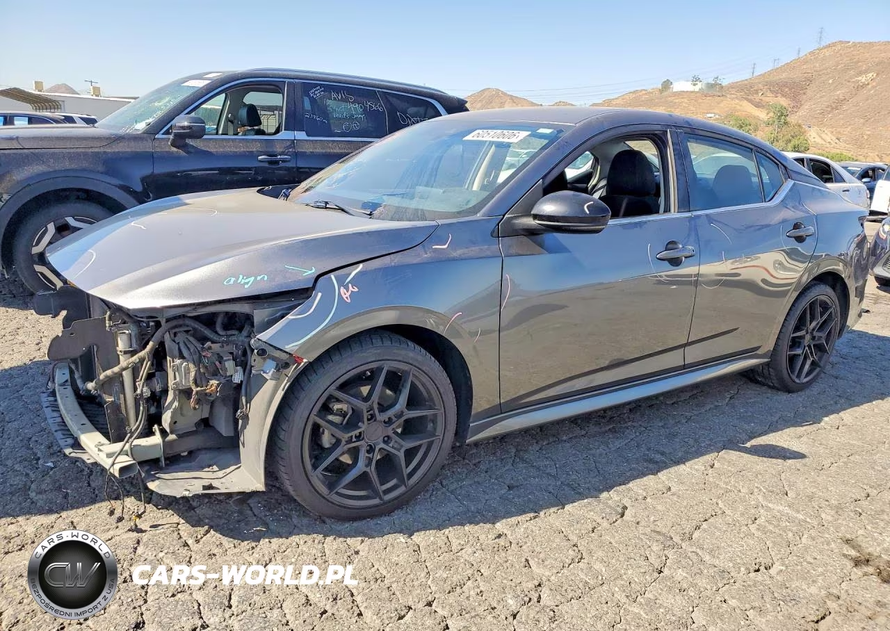 2022 Nissan Sentra Sr – zdjęcie 1 z 13