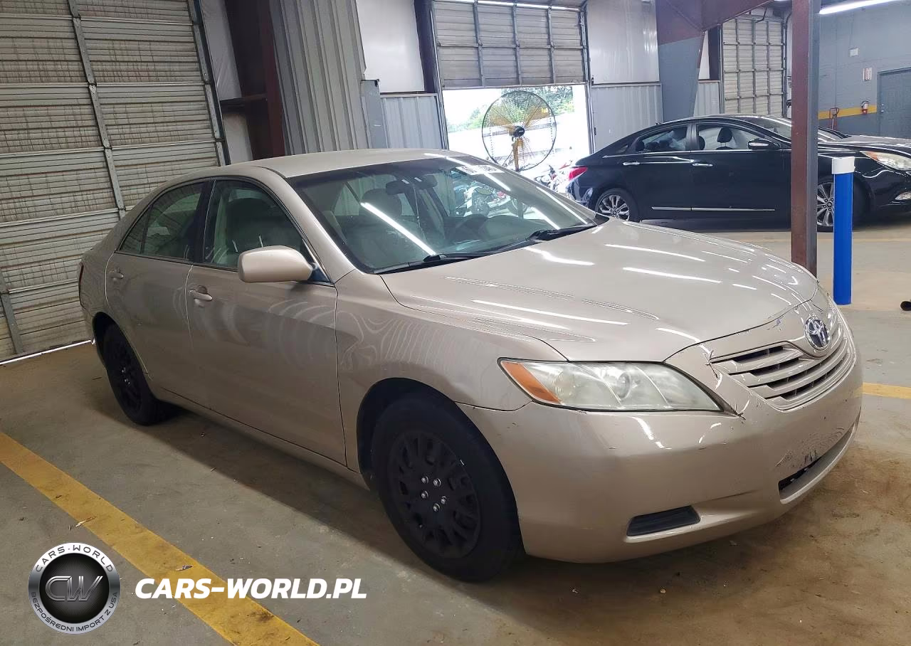 2007 Toyota Camry Le VIN:4T1BE46KX7U123605 - 4