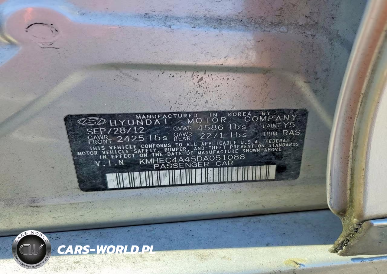 2013 Hyundai Sonata Hybrid VIN:KMHEC4A45DA051088 - 12