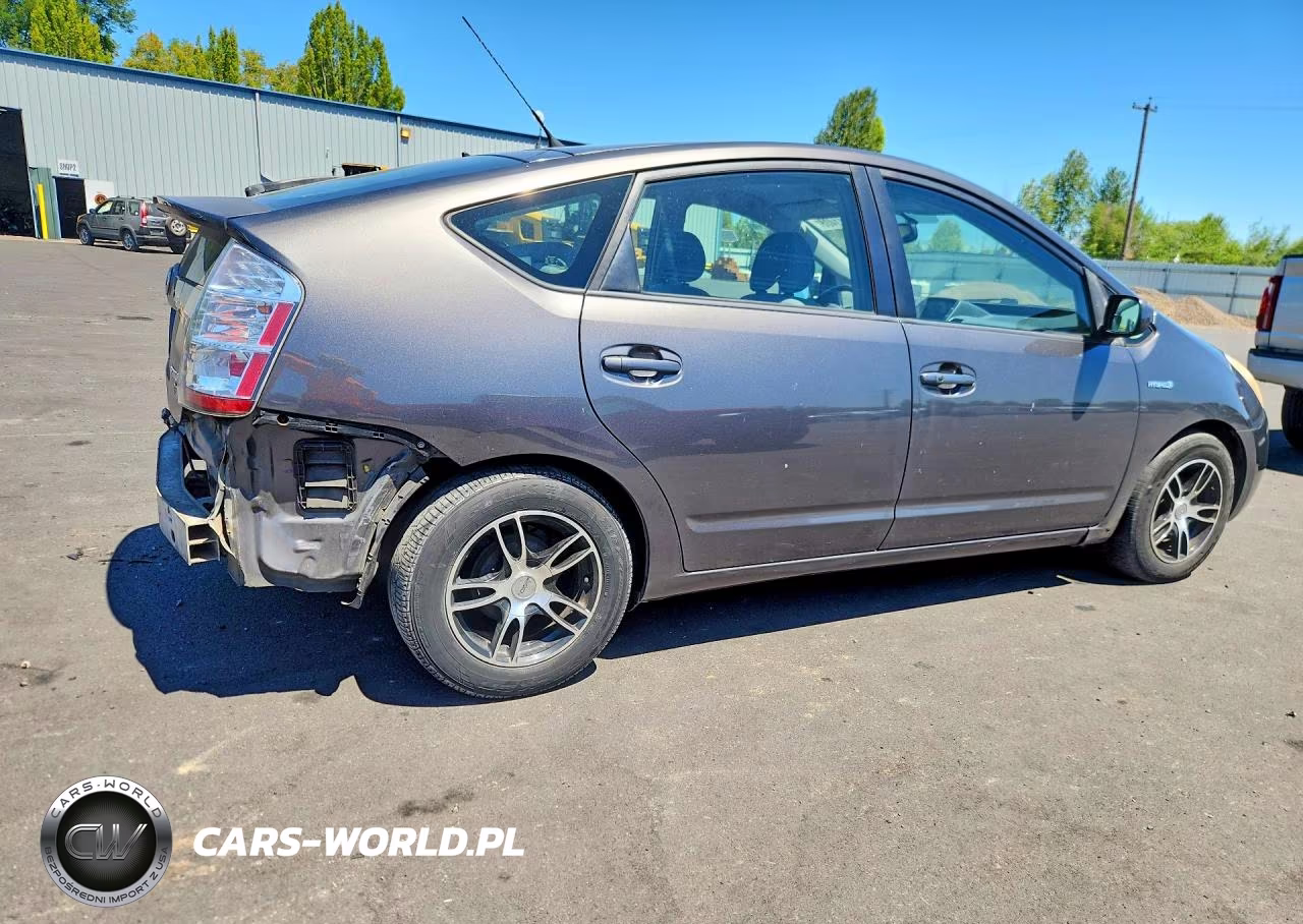2007 Toyota Prius Touring VIN:JTDKB20U573232507 - 3