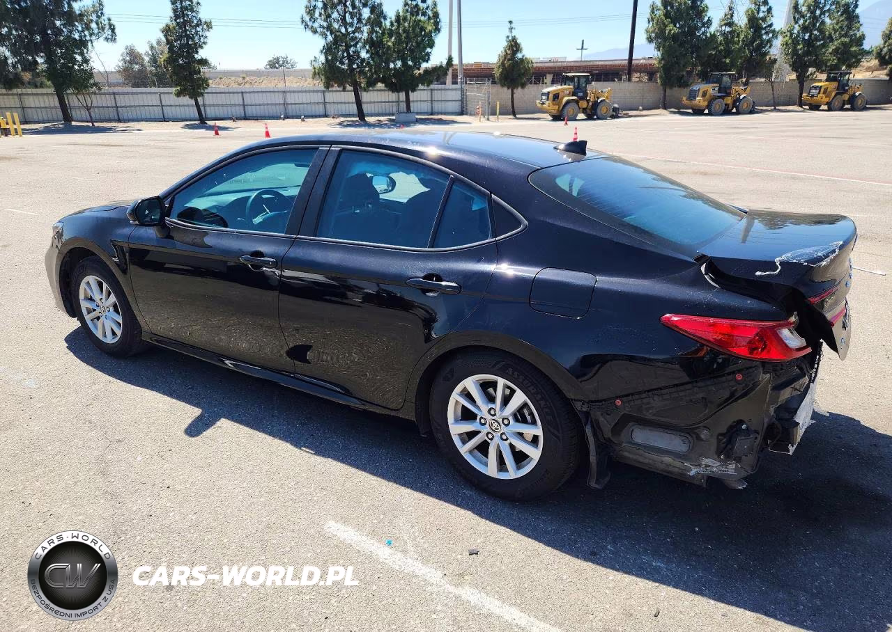 2025 Toyota Camry Le VIN:4T1DAACK3SU064462 - 2