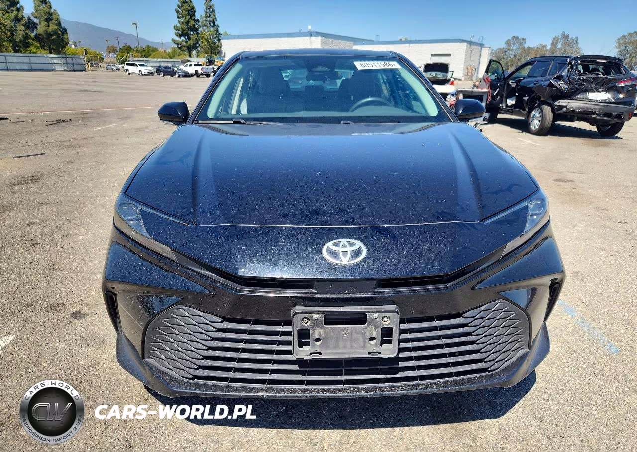 2025 Toyota Camry Le VIN:4T1DAACK3SU064462 - 5