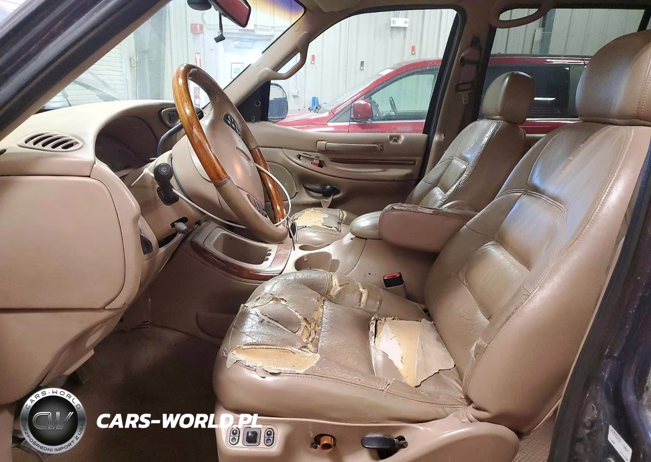 1998 Lincoln Navigator VIN:5LMFU28L1WLJ03811 - 7