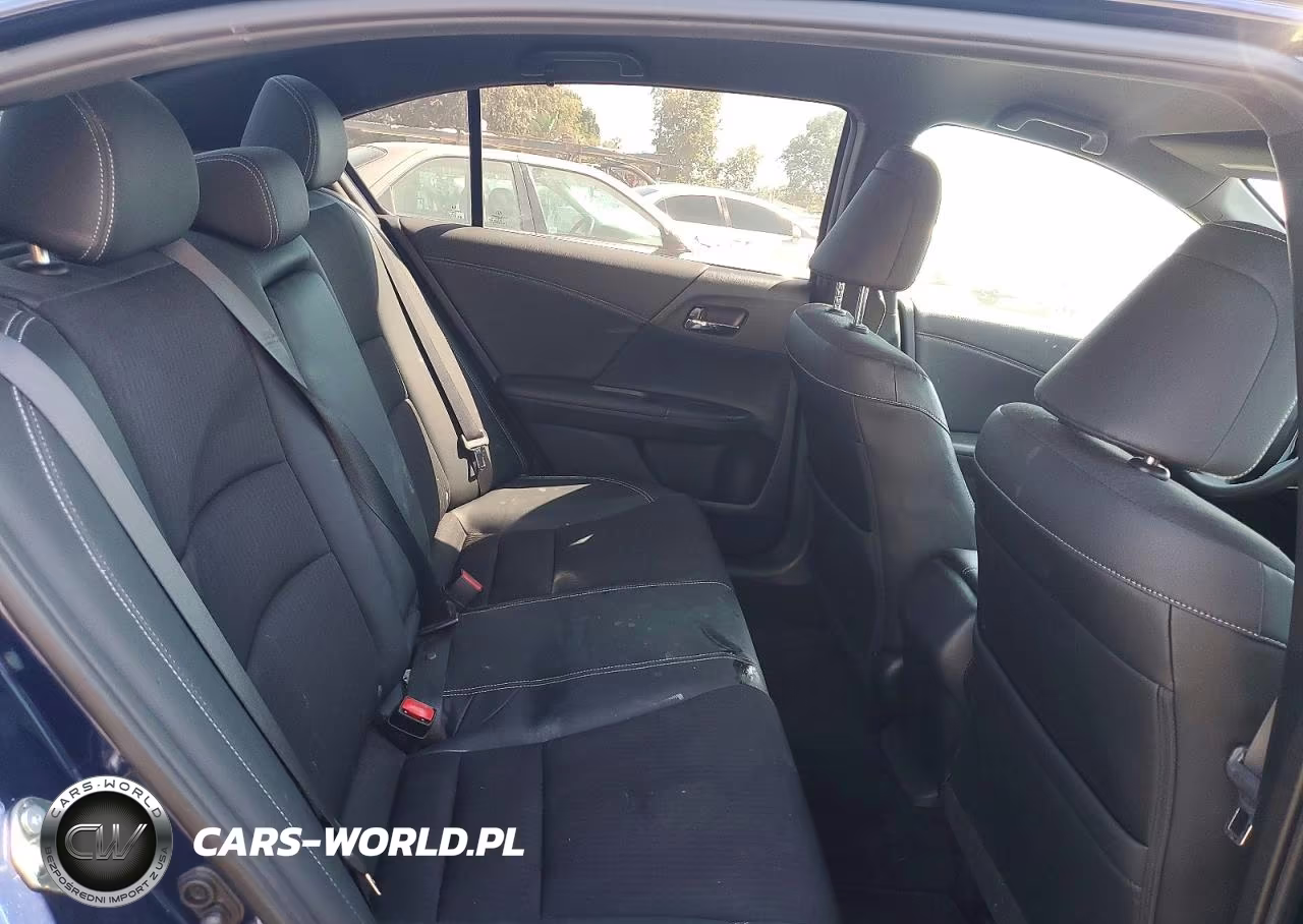 2017 Honda Accord Sport VIN:1HGCR2F5XHA128335 - 10