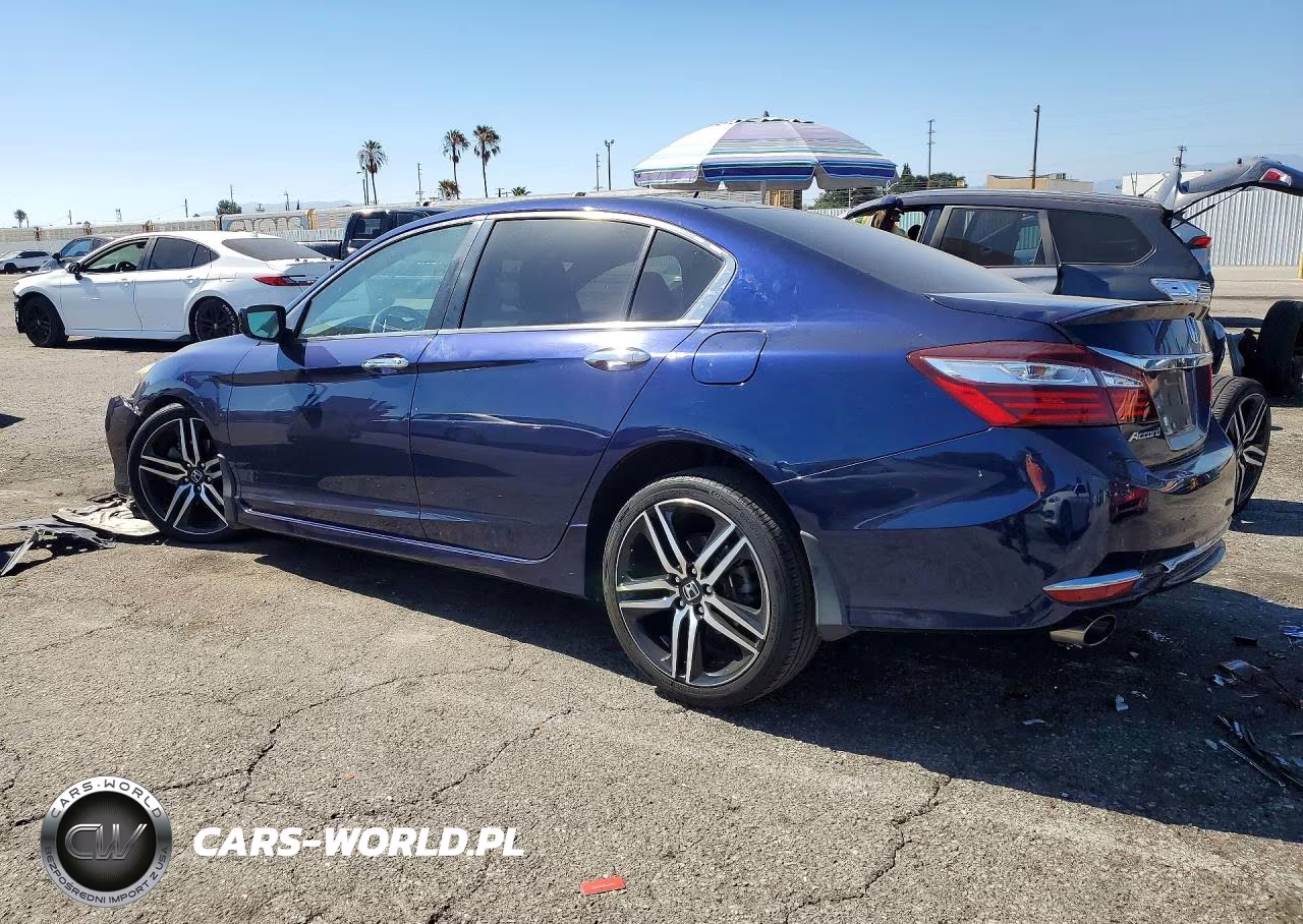 2017 Honda Accord Sport VIN:1HGCR2F5XHA128335 - 2