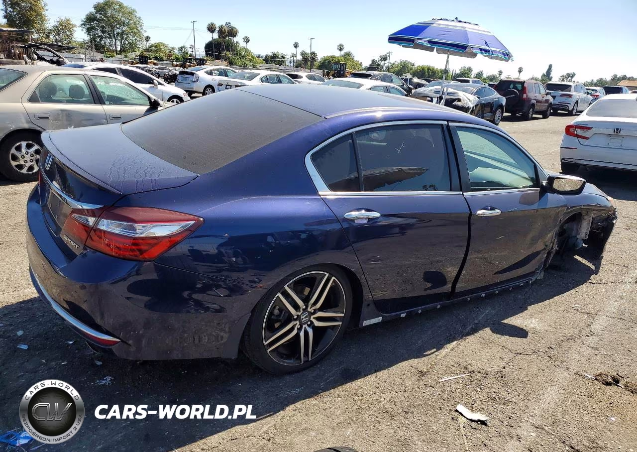2017 Honda Accord Sport VIN:1HGCR2F5XHA128335 - 3
