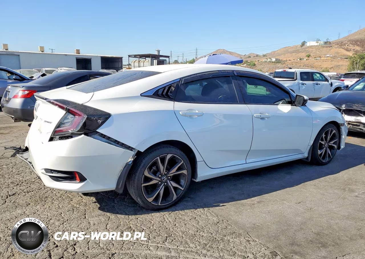 2019 Honda Civic Sport VIN:2HGFC2F80KH598357 - 3
