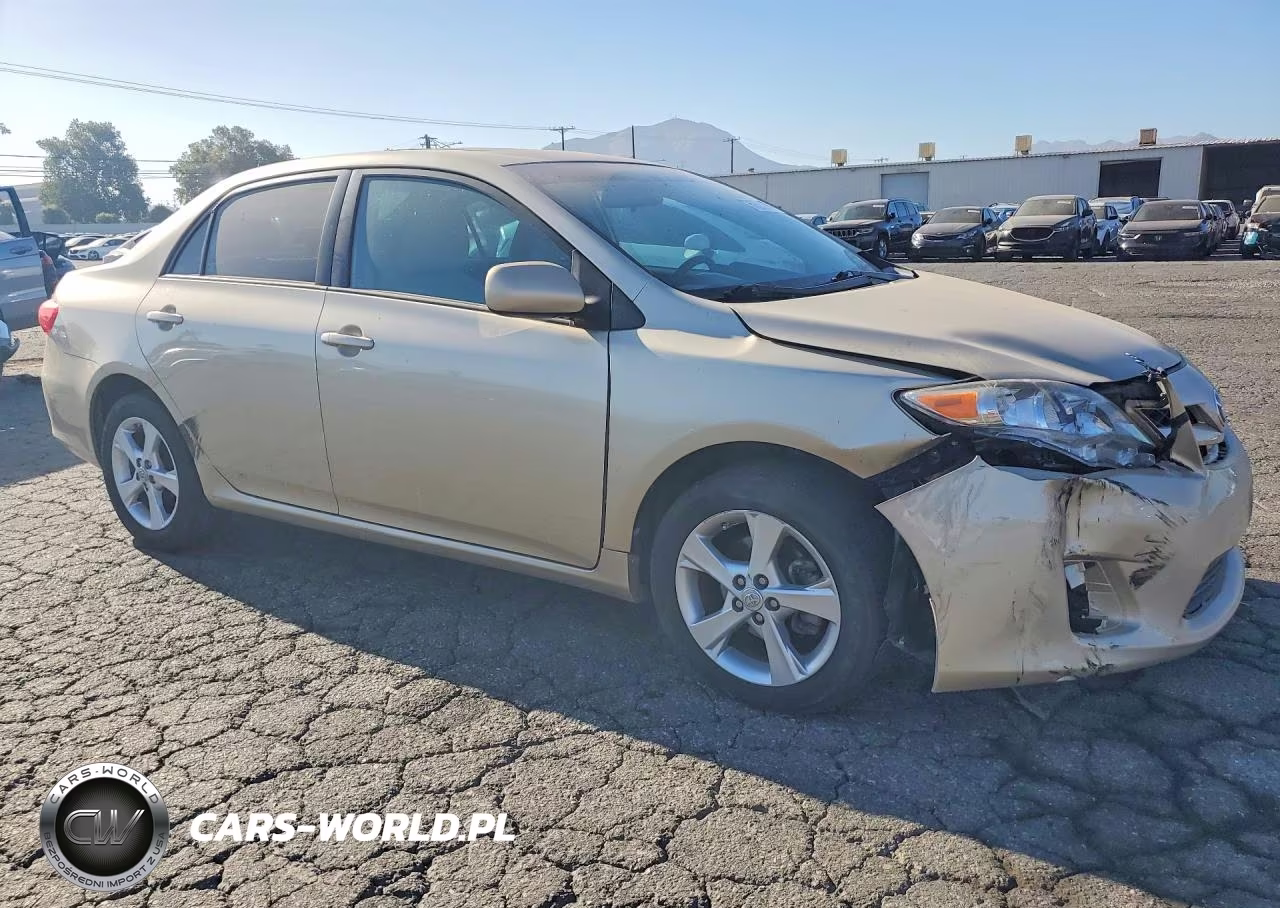 2012 Toyota Corolla Le VIN:5YFBU4EE2CP030278 - 4