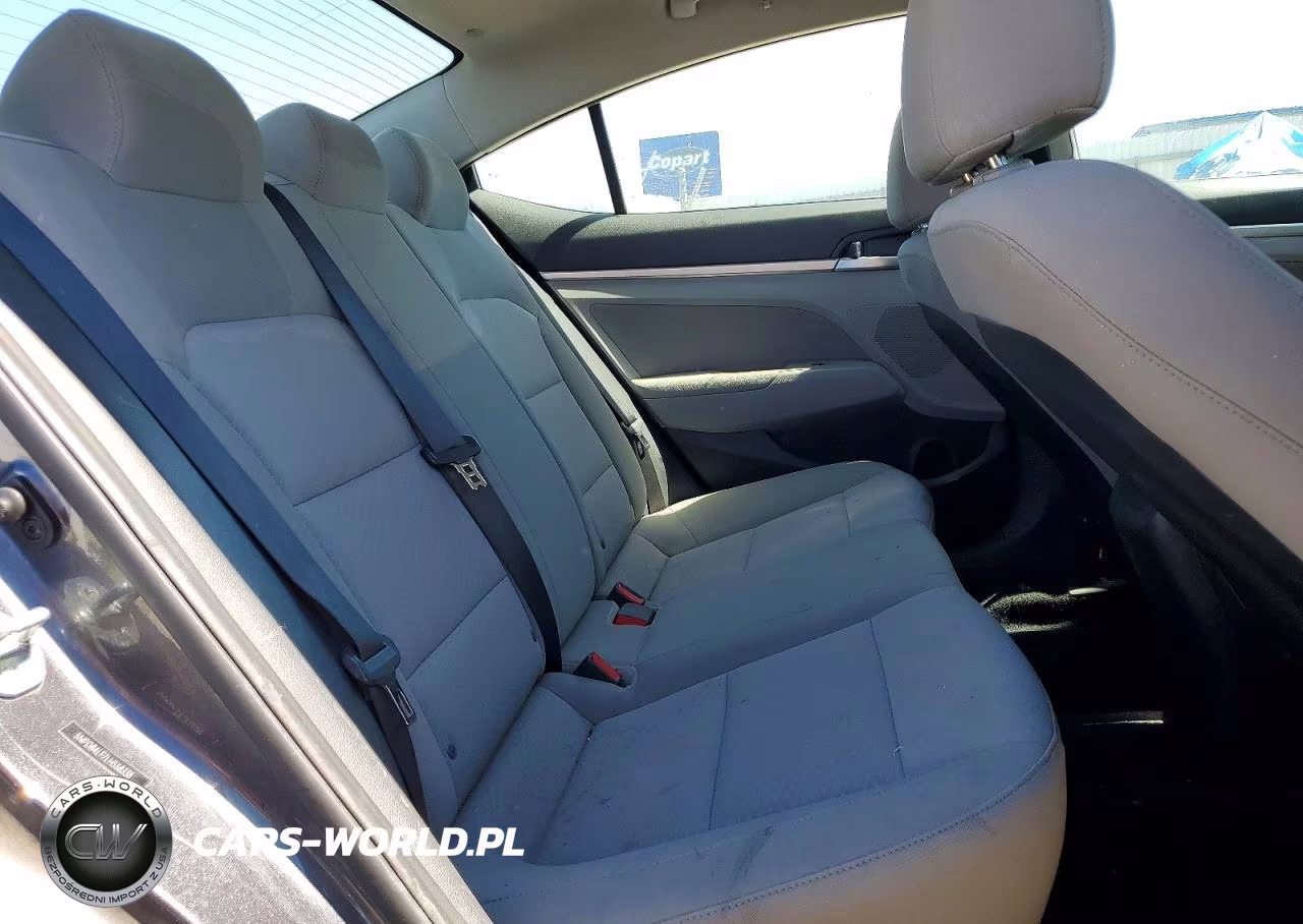 2020 Hyundai Elantra Sel VIN:5NPD84LF7LH558338 - 10