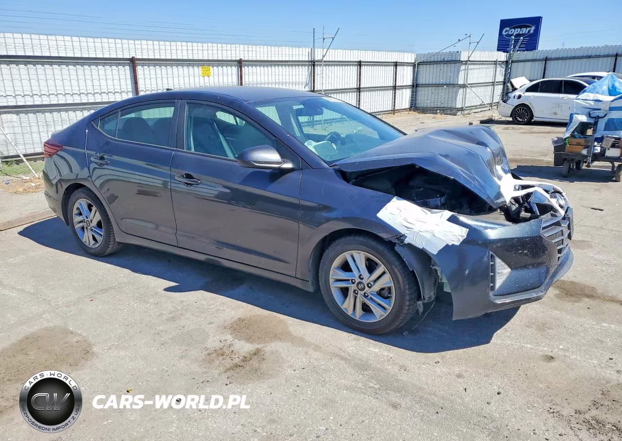 2020 Hyundai Elantra Sel VIN:5NPD84LF7LH558338 - 4