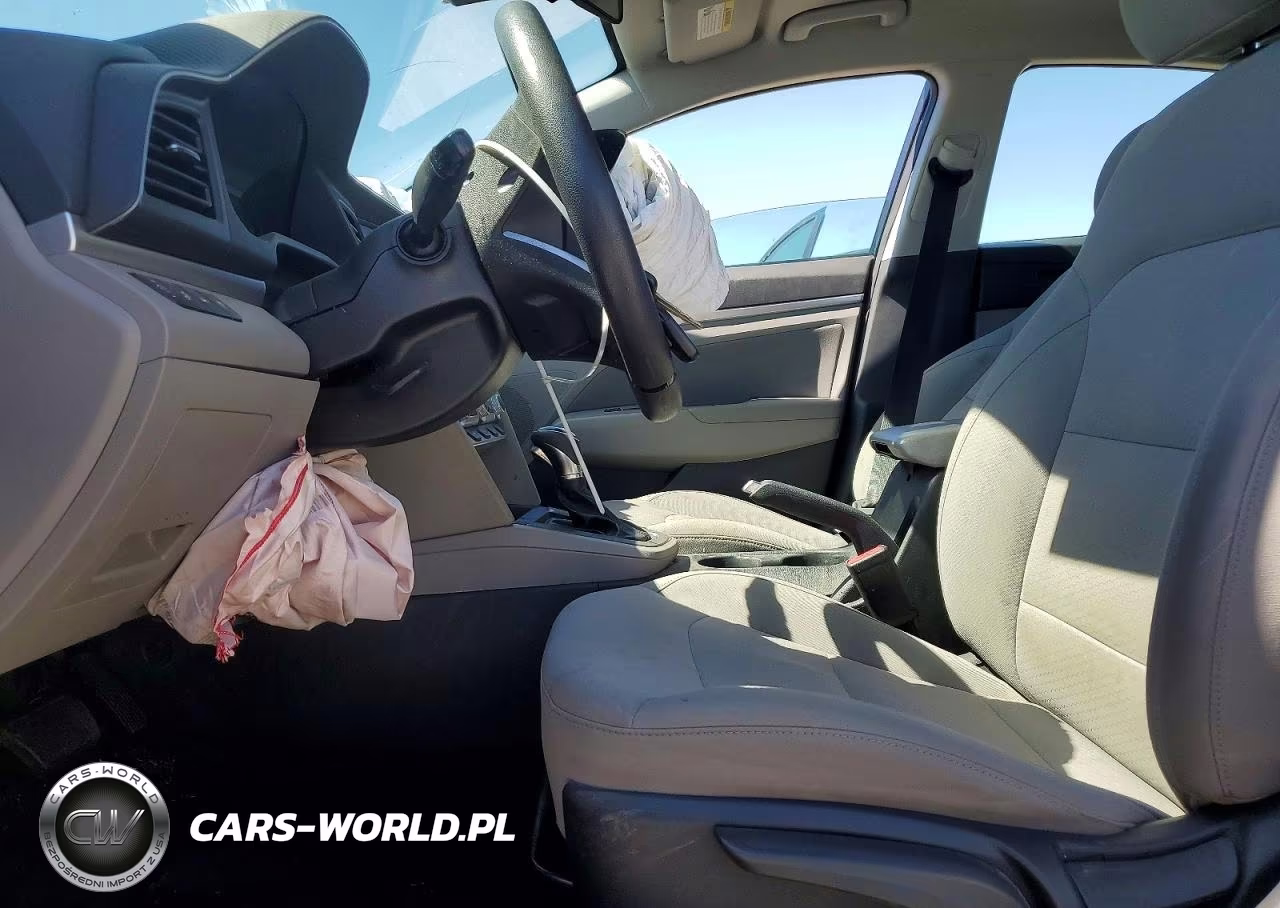 2020 Hyundai Elantra Sel VIN:5NPD84LF7LH558338 - 7