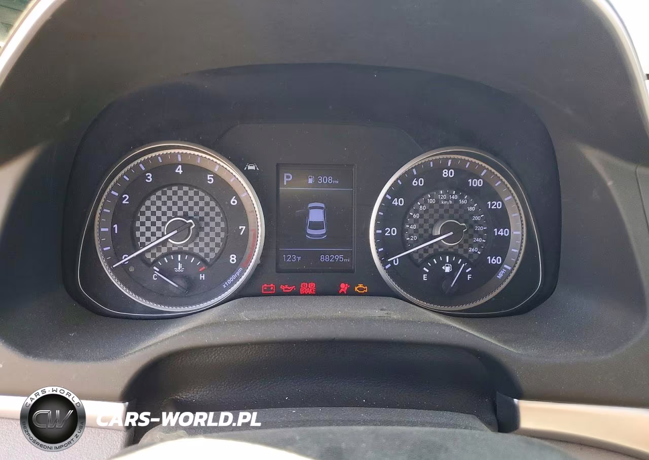 2020 Hyundai Elantra Sel VIN:5NPD84LF7LH558338 - 9