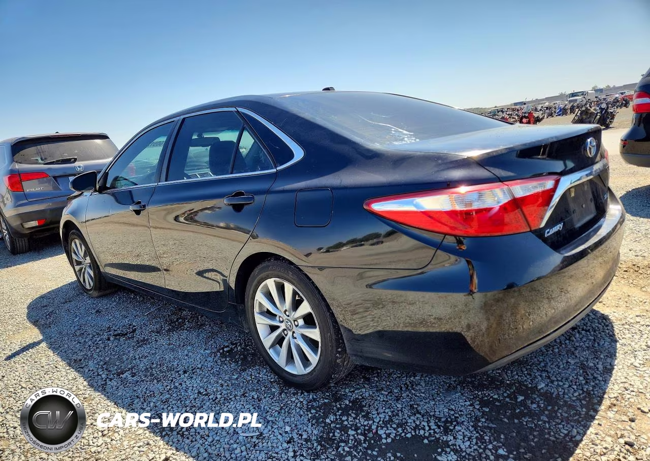 2015 Toyota Camry Xle VIN:4T4BF1FKXFR507366 - 2