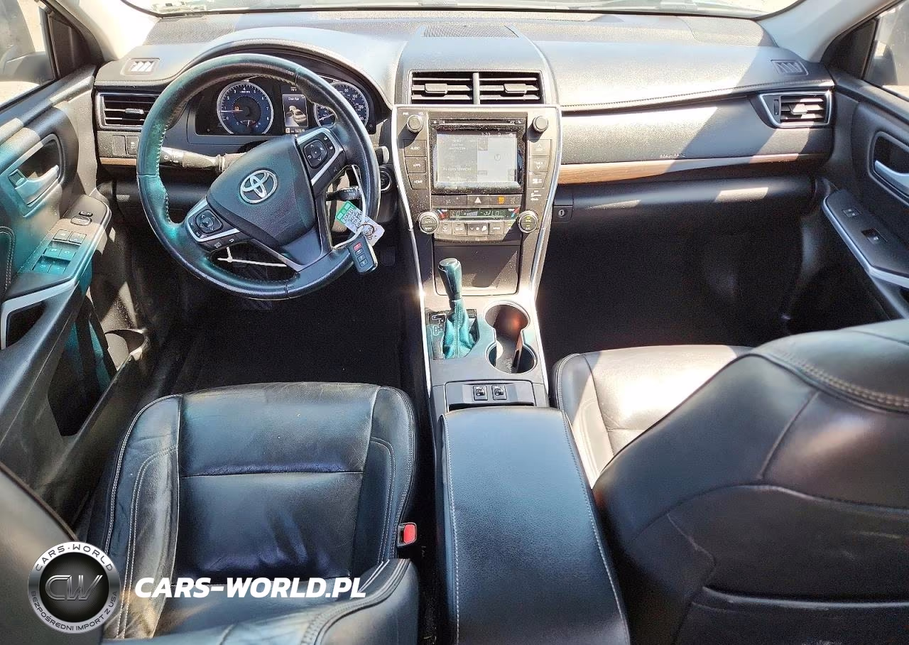 2015 Toyota Camry Xle VIN:4T4BF1FKXFR507366 - 8