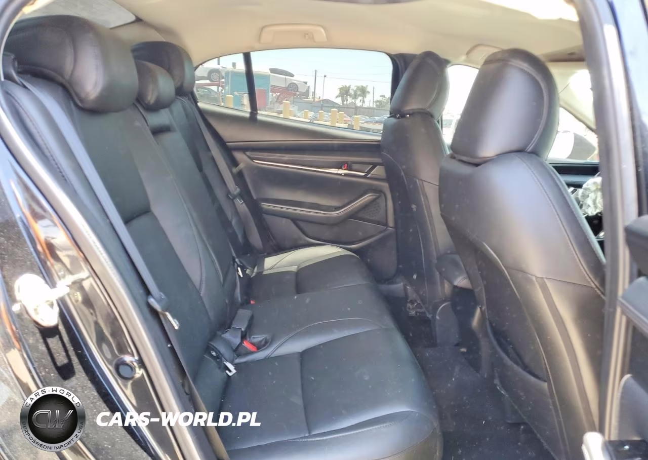 2019 Mazda 3 Preferred VIN:3MZBPADL3KM108897 - 10