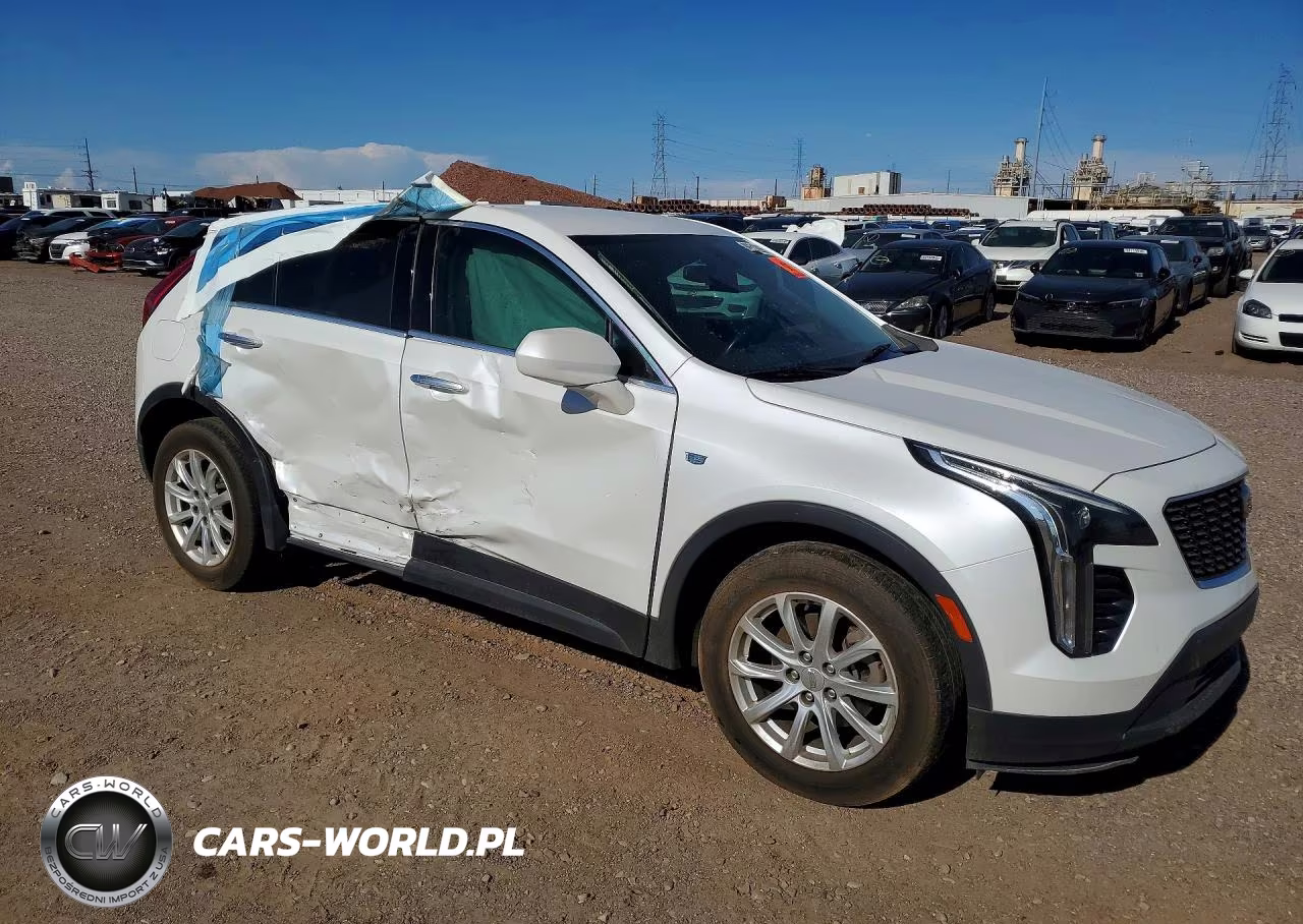 2019 Cadillac Xt4 Luxury VIN:1GYAZAR4XKF220830 - 4