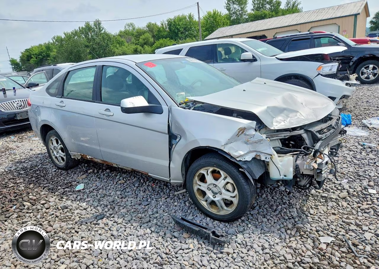 2008 Ford Focus Se VIN:1FAHP35N48W100430 - 4