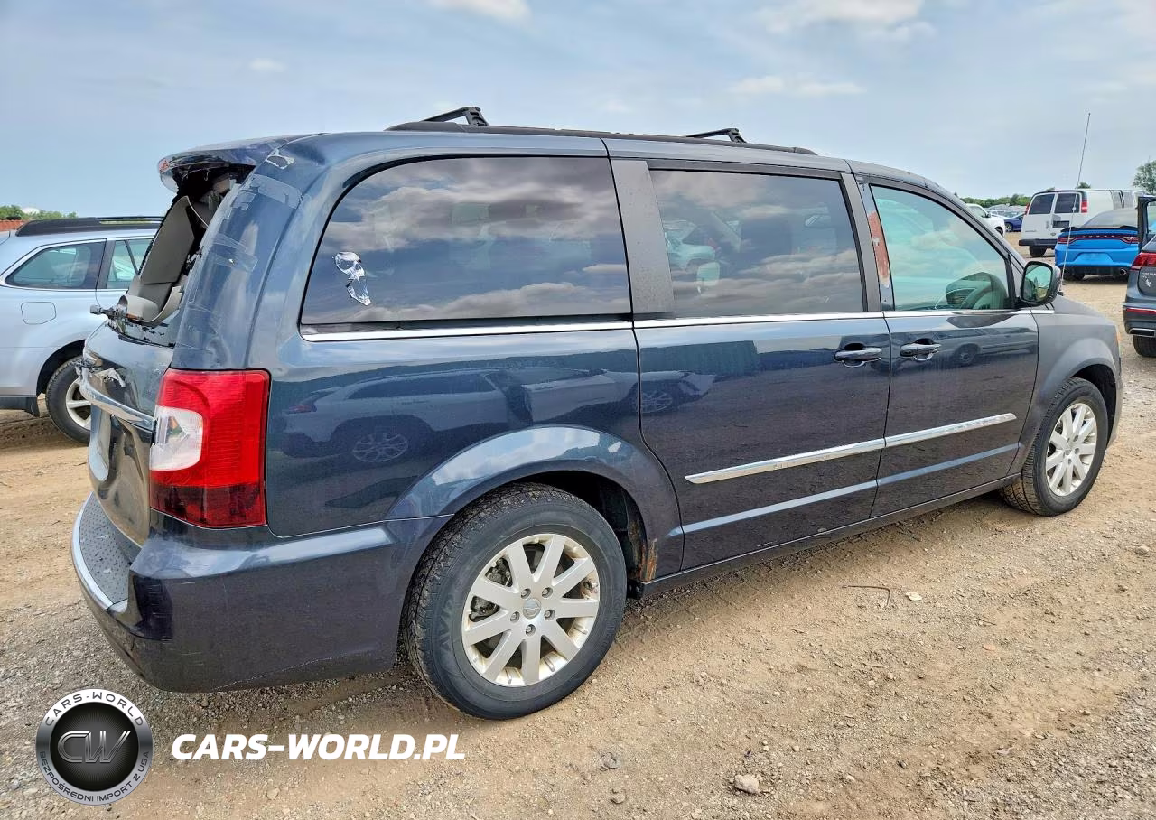 2014 Chrysler Town & Country Touring VIN:2C4RC1BG1ER212238 - 3