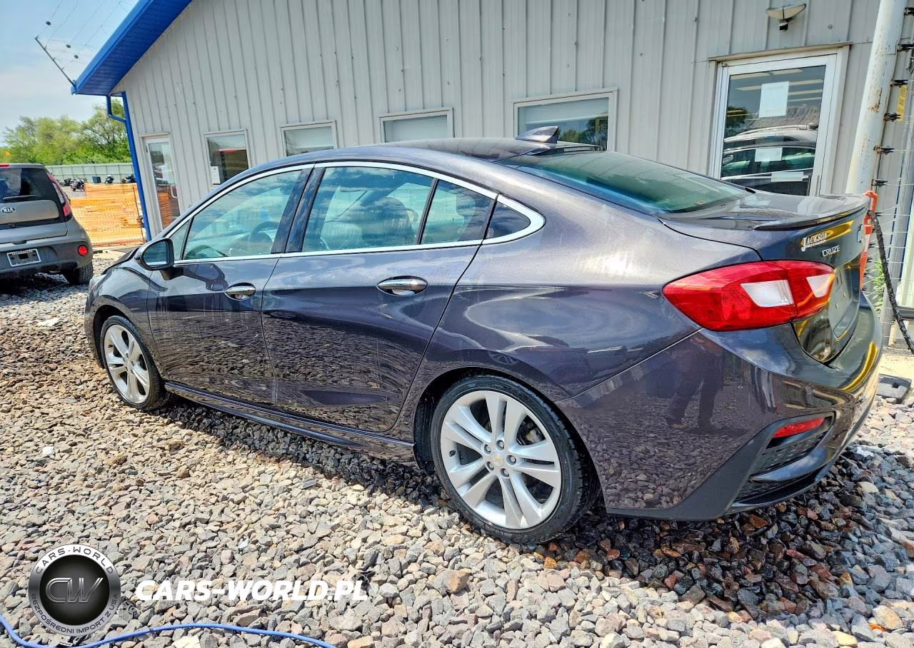 2016 Chevrolet Cruze Premier VIN:1G1BG5SM7G7258737 - 2