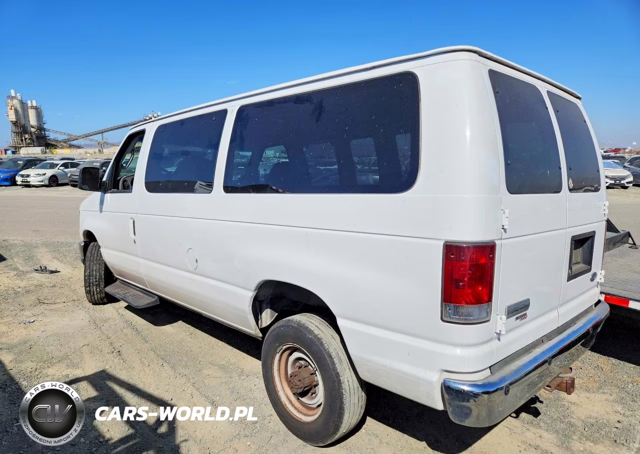 2008 Ford Econoline E350 Super Duty Wagon VIN:1FBNE31L38DB39632 - 2