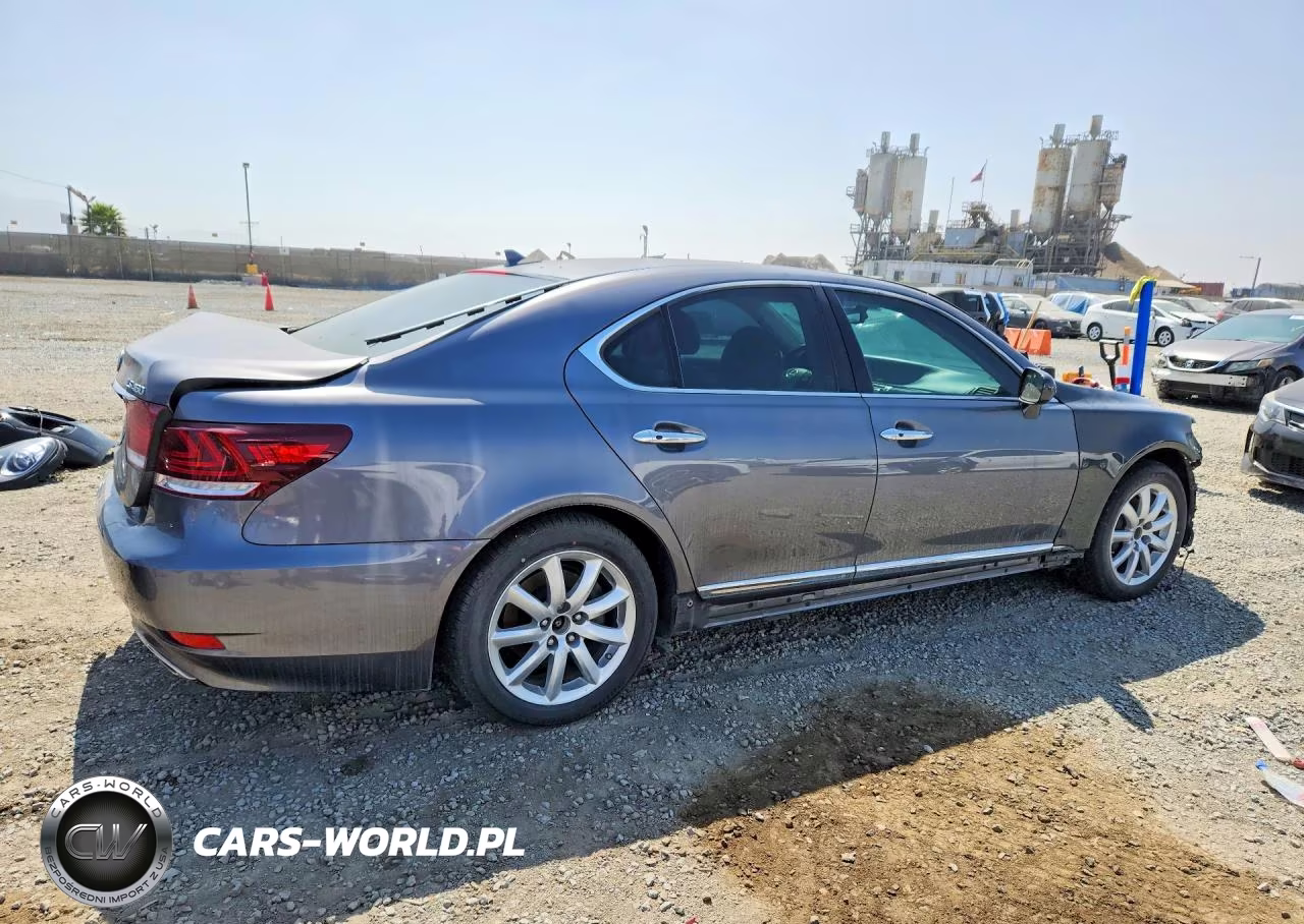 2013 LEXUS LS 460 VIN:JTHBL5EF0D5120480 - 3