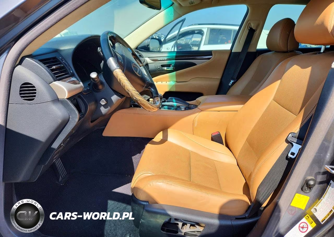 2013 LEXUS LS 460 VIN:JTHBL5EF0D5120480 - 7