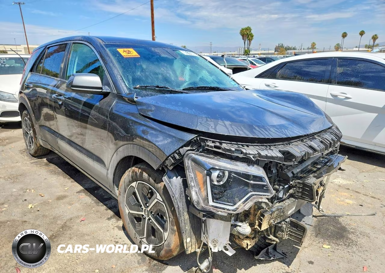 2026 Kia Niro Lx VIN:KNDCP3LE1T5346759 - 4