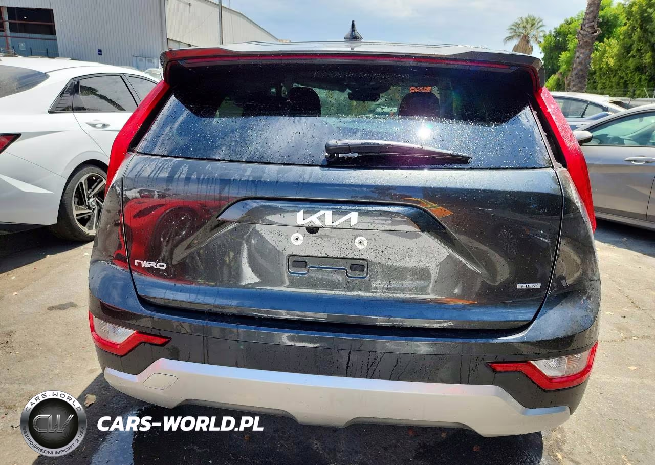 2026 Kia Niro Lx VIN:KNDCP3LE1T5346759 - 6