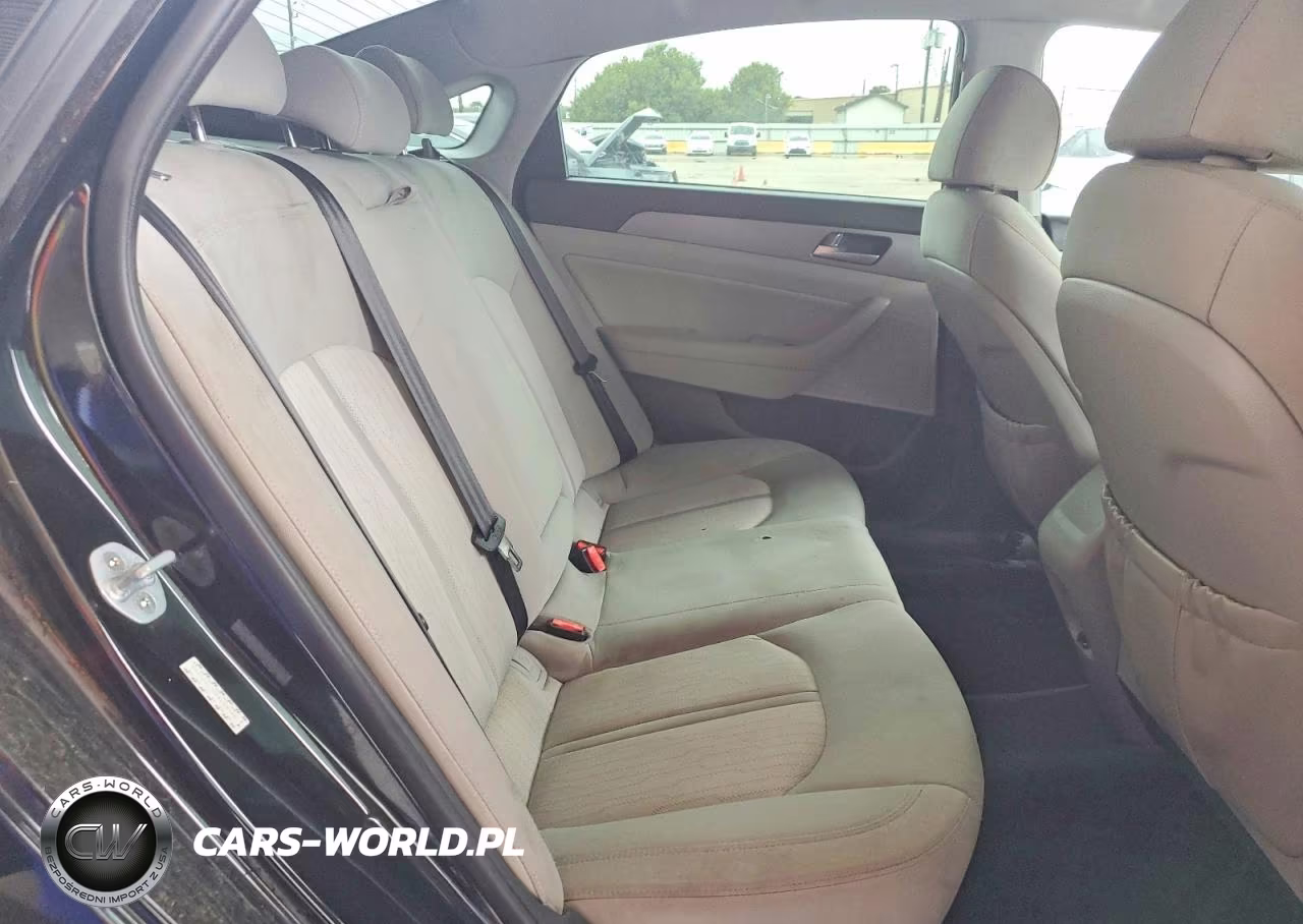 2019 Hyundai Sonata Hybrid Se VIN:KMHE24L30KA088148 - 10