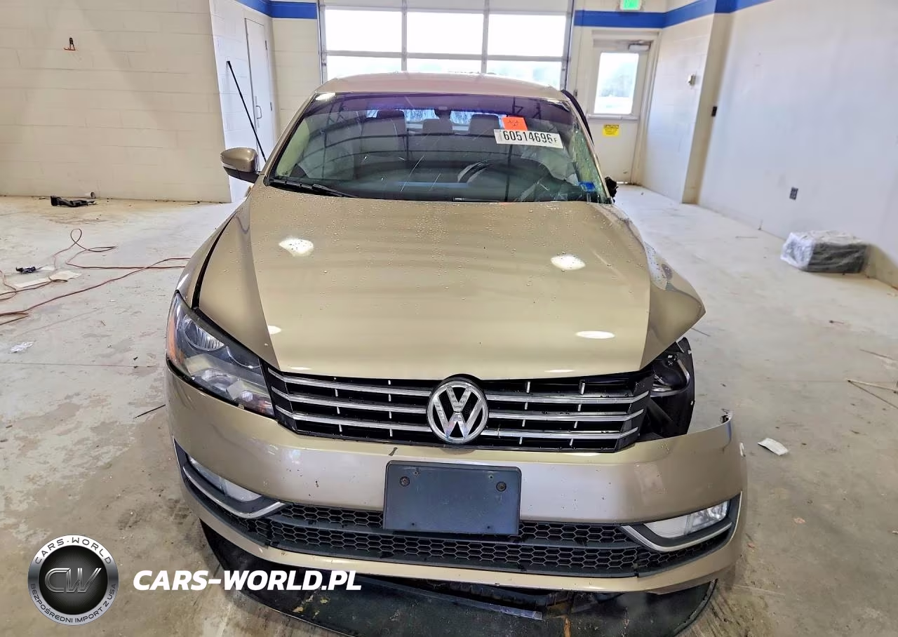 2015 Volkswagen Passat S VIN:1VWAT7A3XFC086502 - 5