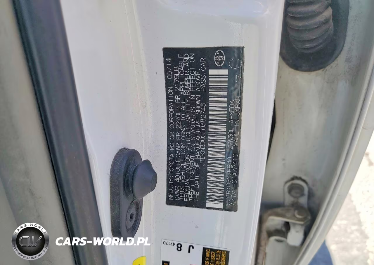 2014 Toyota Prius Two VIN:JTDKN3DU2E0382743 - 12