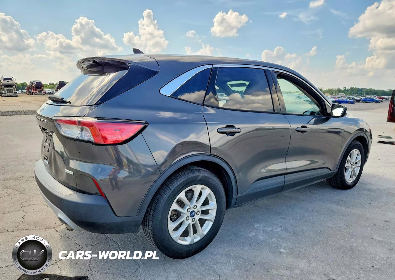 2020 Ford Escape Se VIN:1FMCU0G60LUC24955 - 3