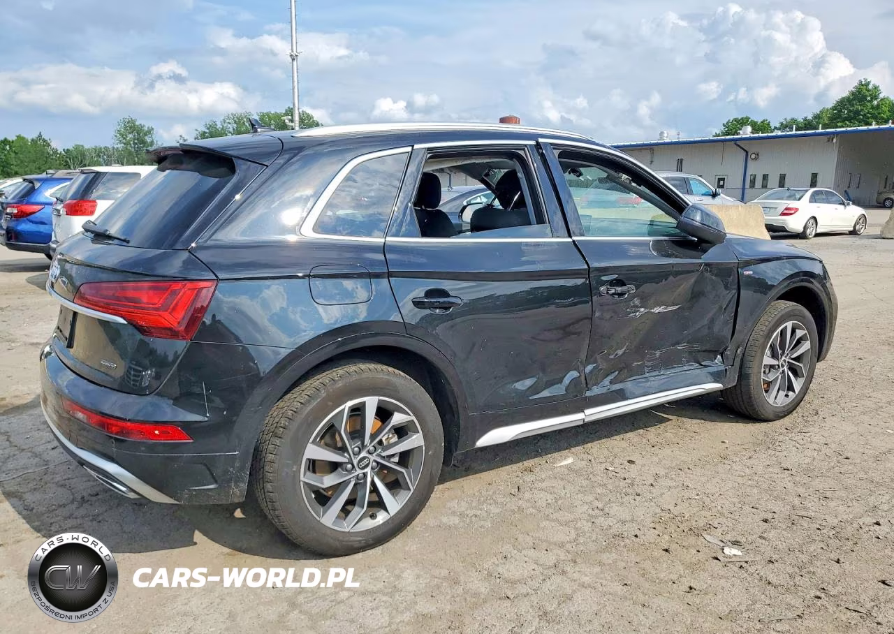 2025 Audi Q5 Premium Plus 45 VIN:WA1EAAFY2S2023822 - 3