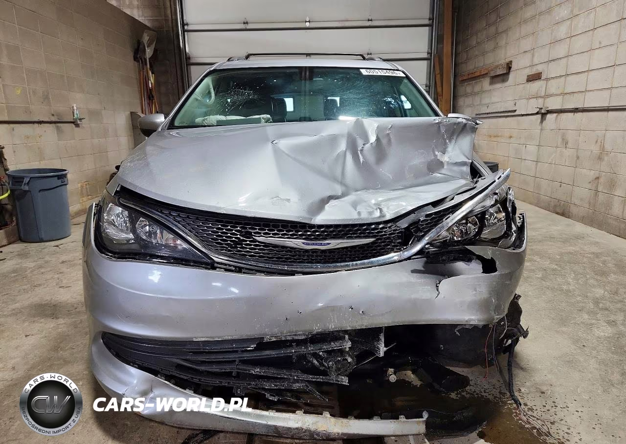 2020 Chrysler Voyager Lxi VIN:2C4RC1DGXLR286137 - 5