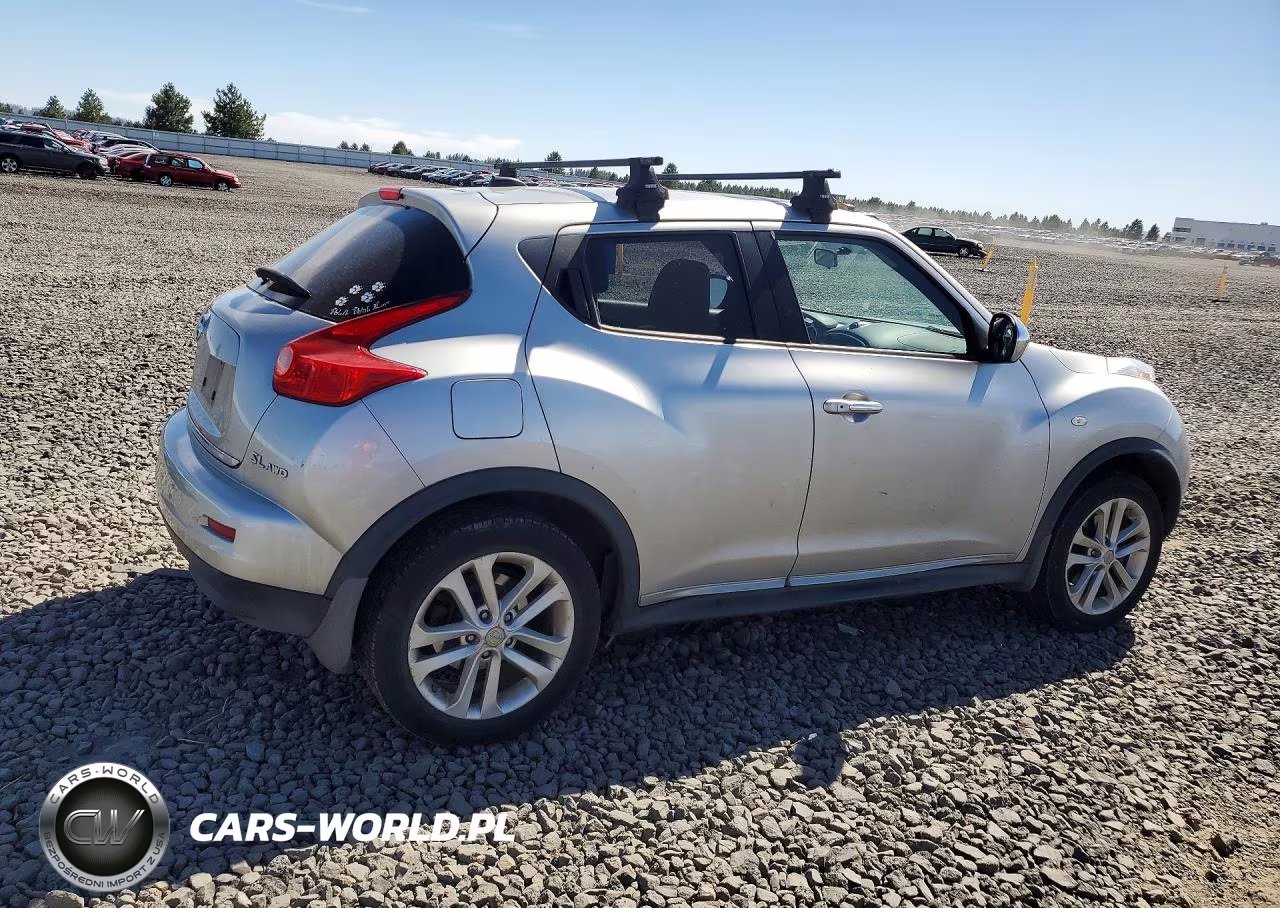 2011 Nissan Juke S VIN:JN8AF5MVXBT019795 - 3