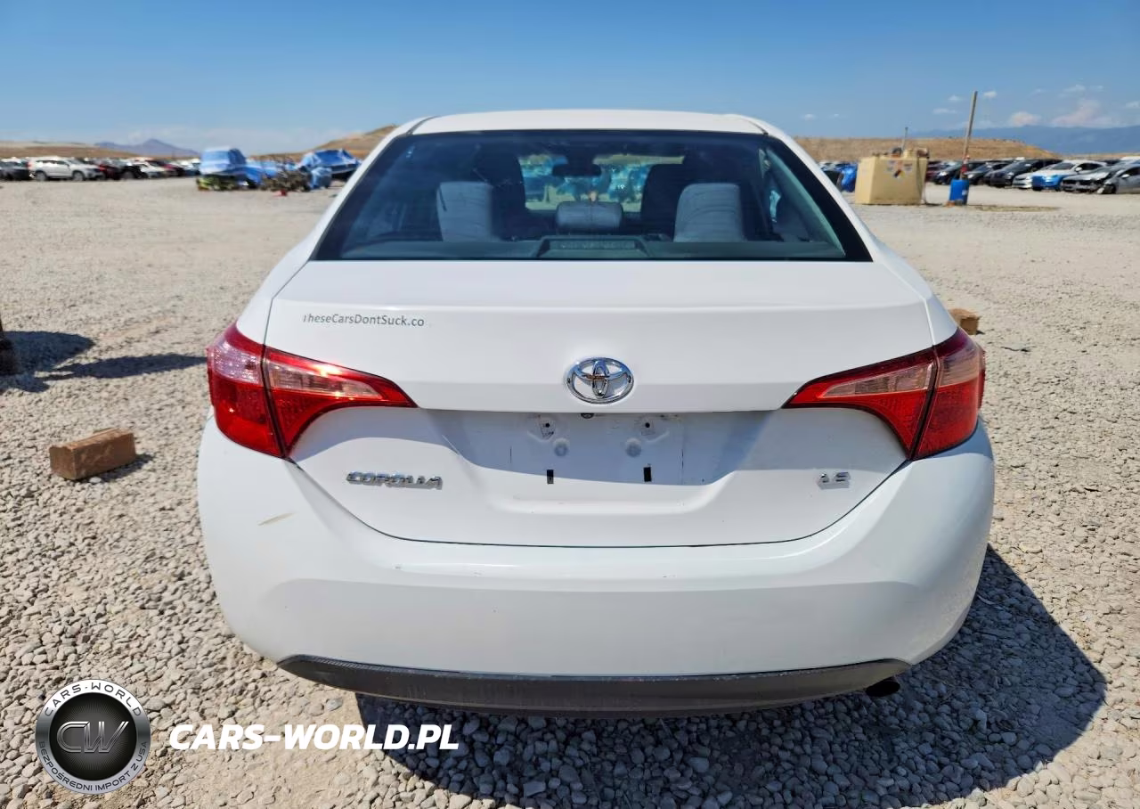 2017 Toyota Corolla Le VIN:2T1BURHE3HC843743 - 6