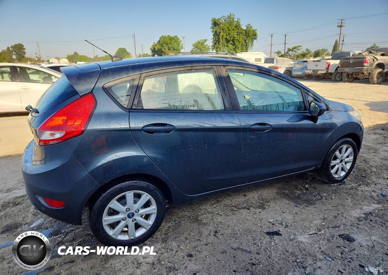2011 Ford Fiesta Se VIN:3FADP4EJ5BM157034 - 3