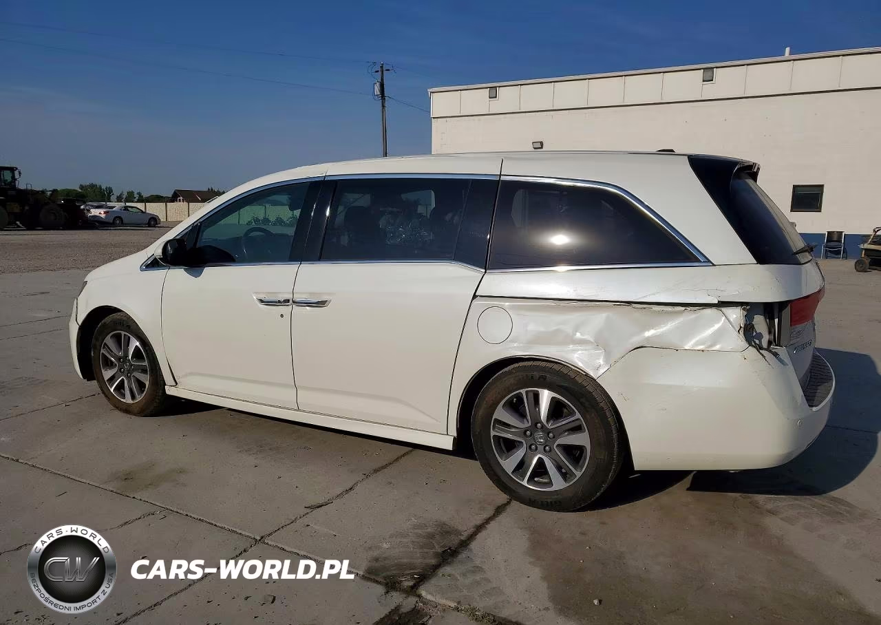 2014 Honda Odyssey Touring VIN:5FNRL5H90EB124387 - 2