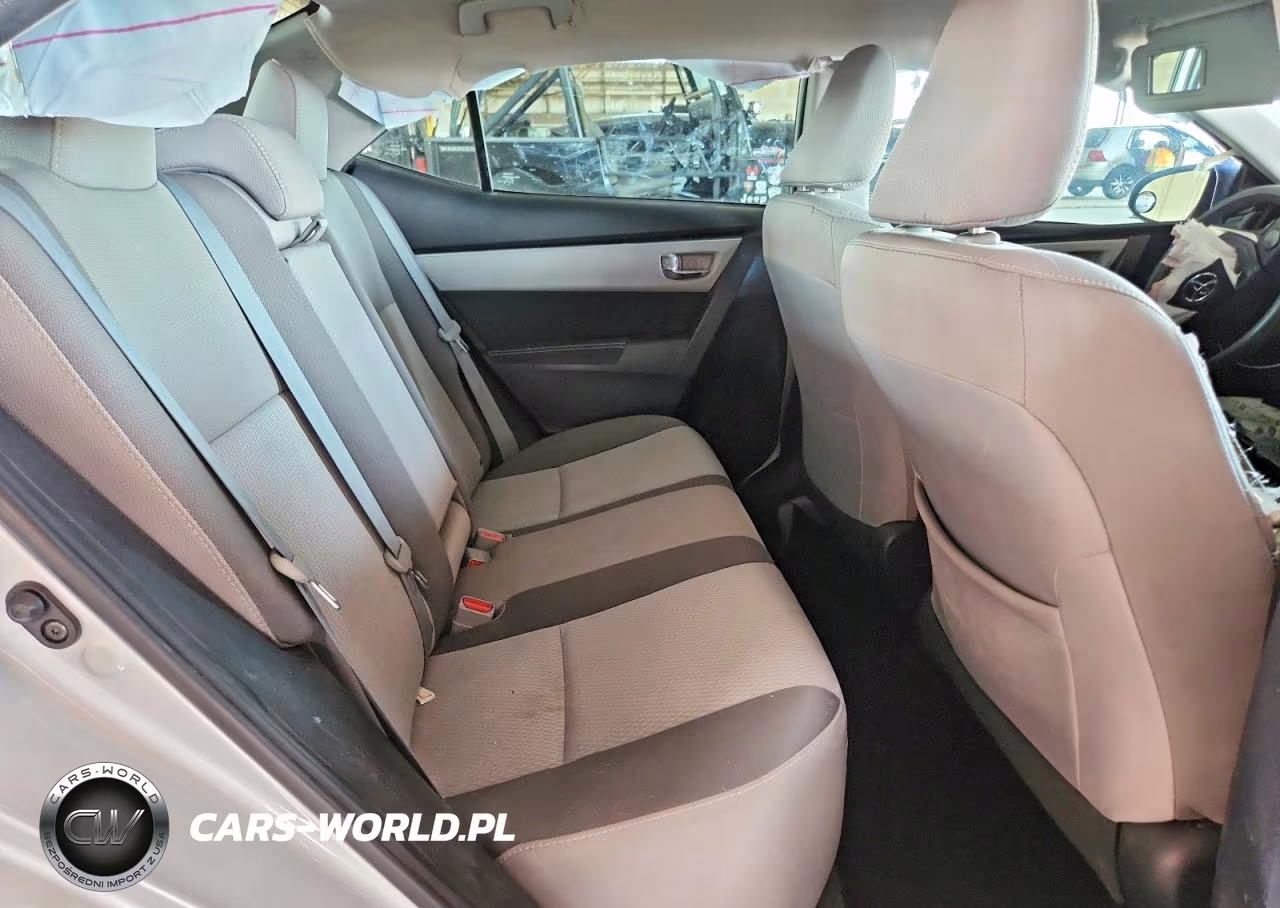 2017 Toyota Corolla Le VIN:2T1BURHE5HC806113 - 10