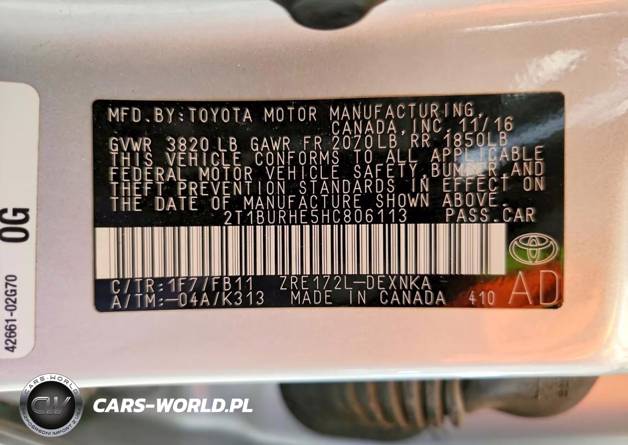 2017 Toyota Corolla Le VIN:2T1BURHE5HC806113 - 12