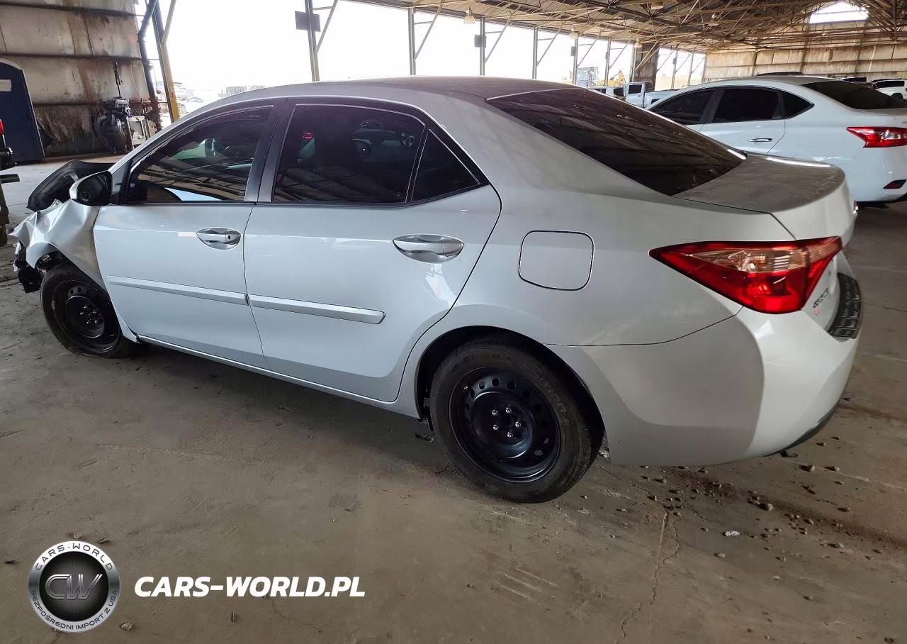 2017 Toyota Corolla Le VIN:2T1BURHE5HC806113 - 2