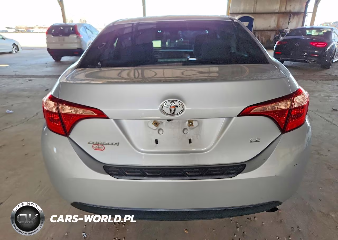 2017 Toyota Corolla Le VIN:2T1BURHE5HC806113 - 6