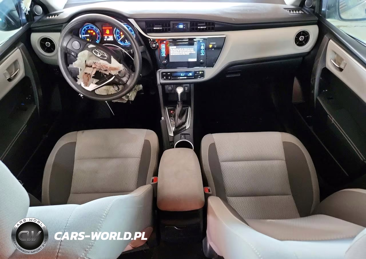2017 Toyota Corolla Le VIN:2T1BURHE5HC806113 - 8